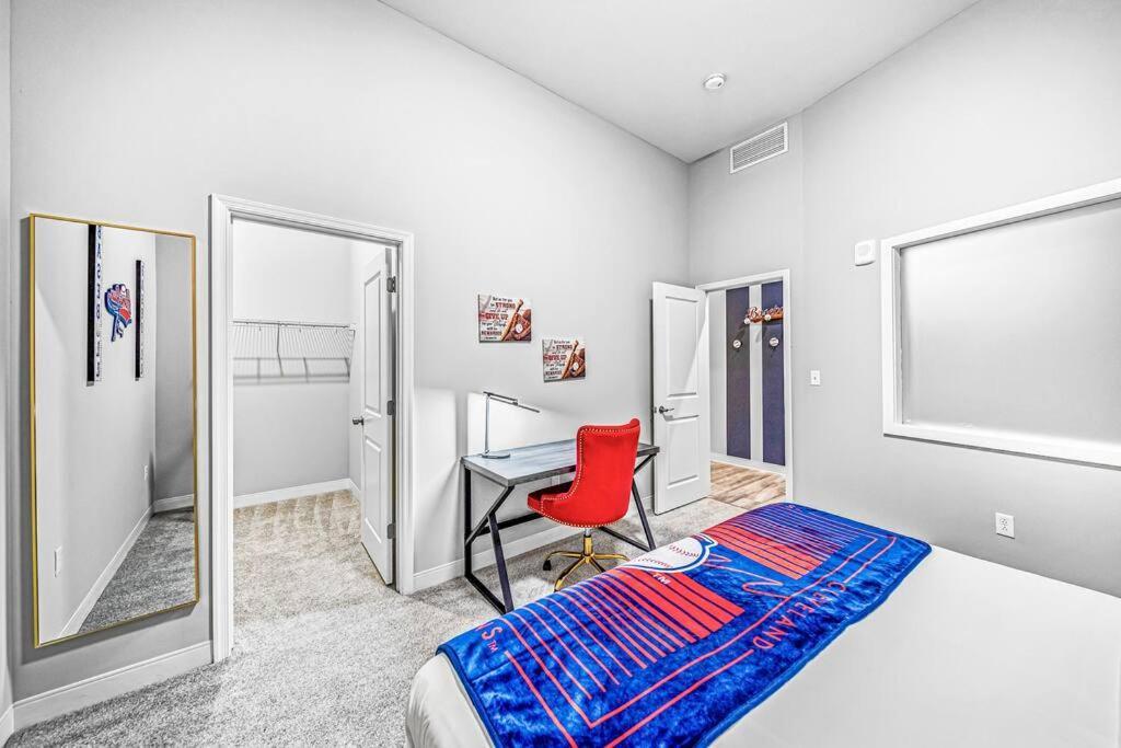 2Br Unit In The Heart Of Dt With View Of Playhouse Square, Pool & Gym Access- 305 Apartment Cleveland Exterior photo